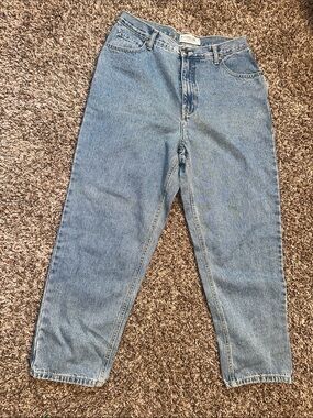 Cherokee Vintage Light Blue Boyfriend Jeans